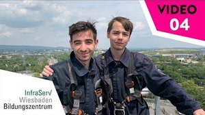 Auf dem Feuerwehrkran - InfraServ - Werkfeuerwehrmann/-frau -